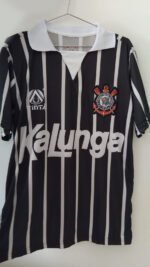 Camiseta Corinthians Retrô Listrada