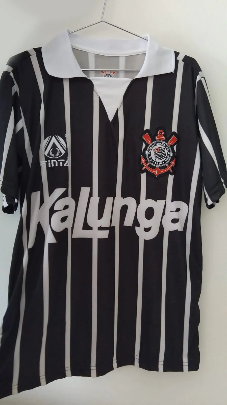 WhatsApp Image 2025-04-17 at 13.59.19 Camiseta Corinthians Retrô Listrada - Imagem 1