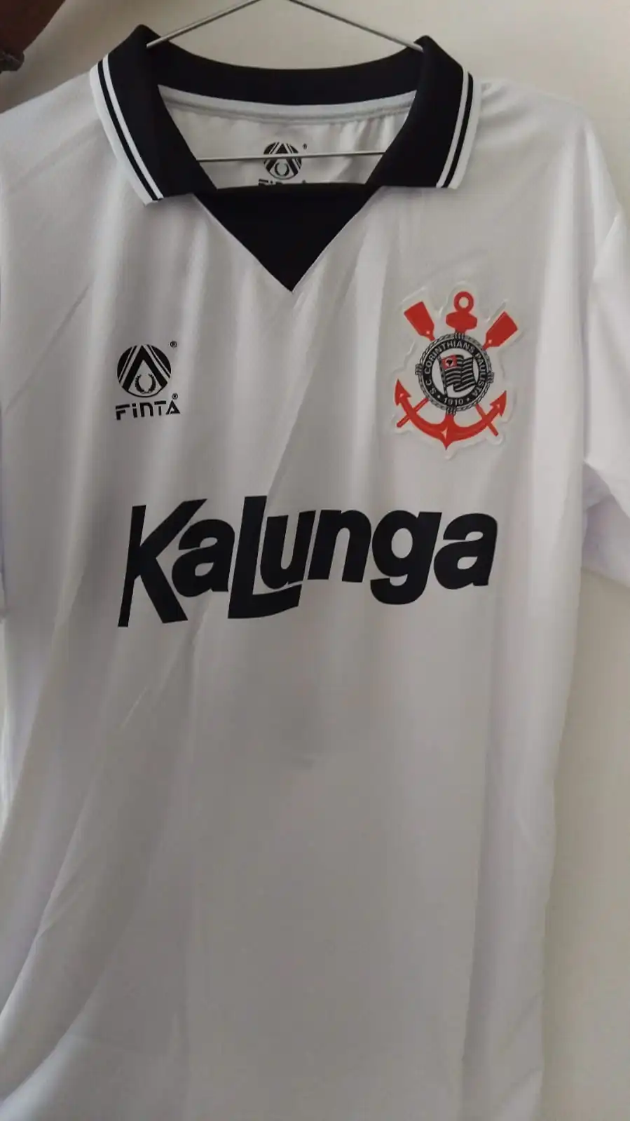 WhatsApp Image 2025-04-17 at 14.02.57 Camiseta Corinthians Retrô Kalunga - Imagem 1