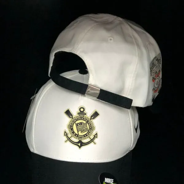 Boné Corinthians Escudo Dourado